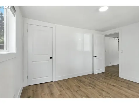 10095 SW 82nd Avenue Portland OR 97223