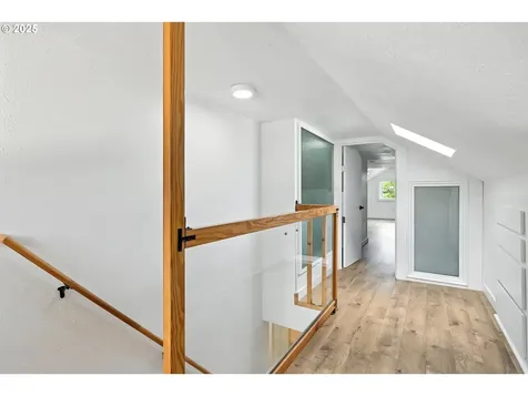 10095 SW 82nd Avenue Portland OR 97223