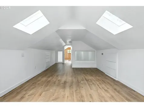 10095 SW 82nd Avenue Portland OR 97223
