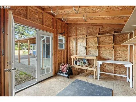 10095 SW 82nd Avenue Portland OR 97223