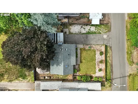 10095 SW 82nd Avenue Portland OR 97223