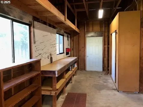 326 Waite Street Sutherlin OR 97479