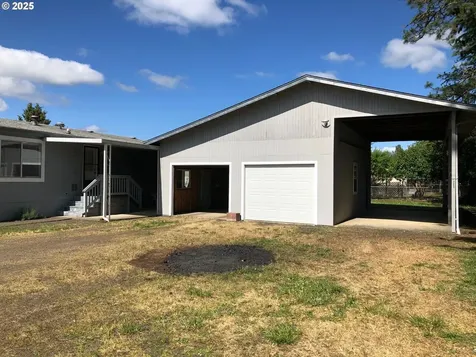 326 Waite Street Sutherlin OR 97479