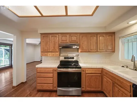 6910 SW Lisbon Court Beaverton OR 97078