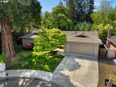 6910 SW Lisbon Court Beaverton OR 97078
