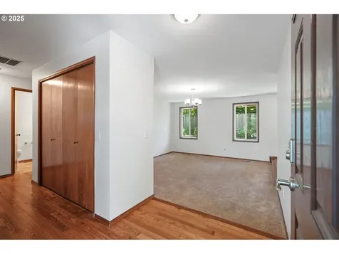 6910 SW Lisbon Court Beaverton OR 97078