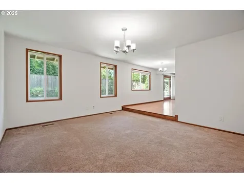 6910 SW Lisbon Court Beaverton OR 97078