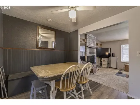19820 NE Hassalo Court Portland OR 97230