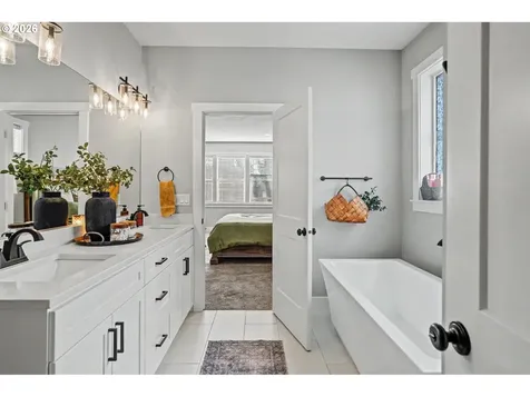 511 NW Byers Lane Dallas OR 97338