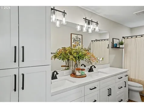 511 NW Byers Lane Dallas OR 97338