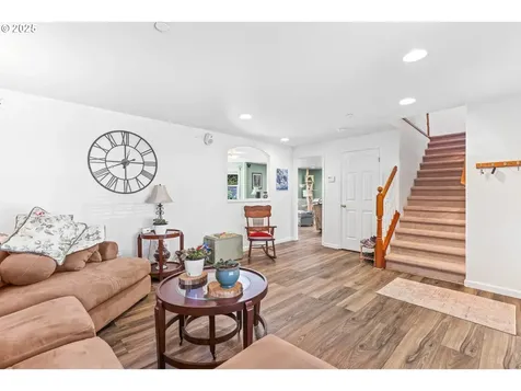 3007 NE 165th Place Vancouver WA 98682