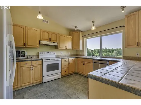 15050 SW Patricia Avenue Hillsboro OR 97123