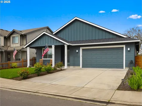 160 N Hezzie Lane Molalla OR 97038