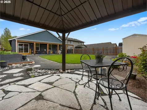 160 N Hezzie Lane Molalla OR 97038
