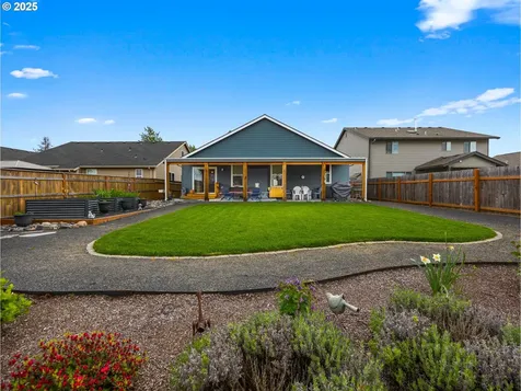 160 N Hezzie Lane Molalla OR 97038