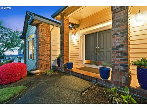 2031 NW Columbia Summit Drive Camas WA 98607