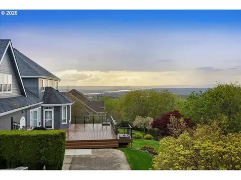 2031 NW Columbia Summit Drive Camas WA 98607