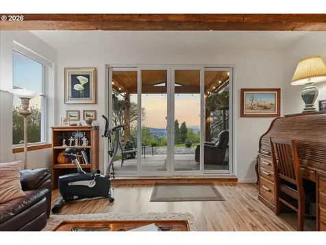 2031 NW Columbia Summit Drive Camas WA 98607