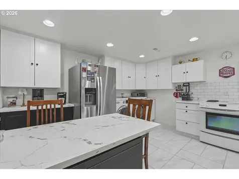 2031 NW Columbia Summit Drive Camas WA 98607