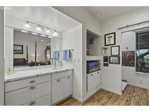 2031 NW Columbia Summit Drive Camas WA 98607