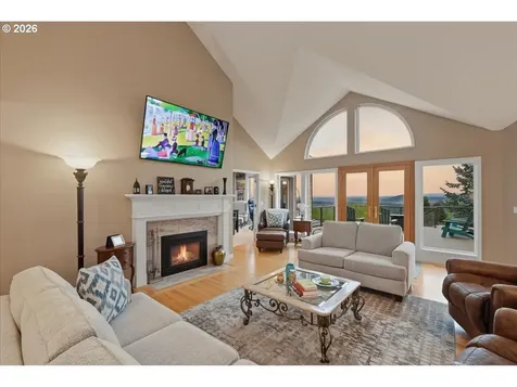 2031 NW Columbia Summit Drive Camas WA 98607