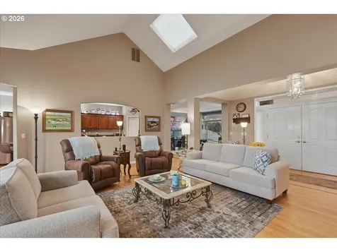 2031 NW Columbia Summit Drive Camas WA 98607