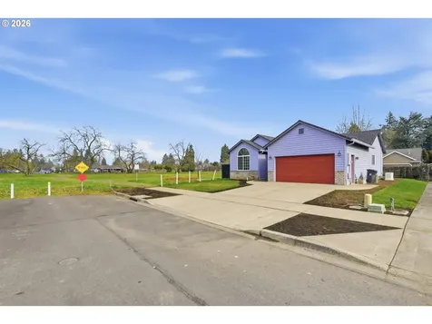 2989 Dahlia Lane Eugene OR 97404