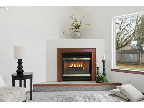 2989 Dahlia Lane Eugene OR 97404