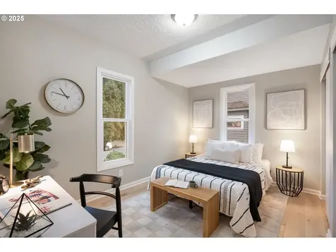 88 NE Ivy Street Portland OR 97212
