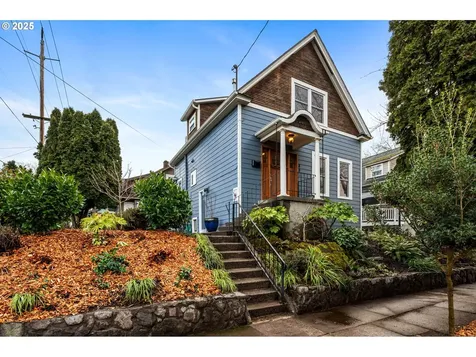 88 NE Ivy Street Portland OR 97212