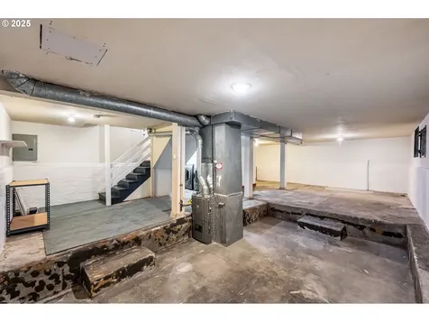 88 NE Ivy Street Portland OR 97212