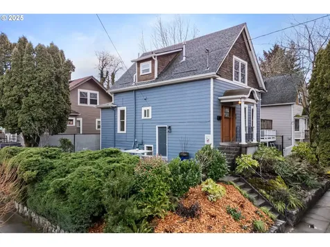 88 NE Ivy Street Portland OR 97212