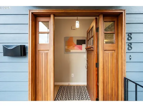 88 NE Ivy Street Portland OR 97212