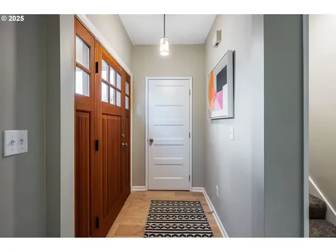 88 NE Ivy Street Portland OR 97212