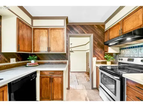 3730 Potter Street Eugene OR 97405