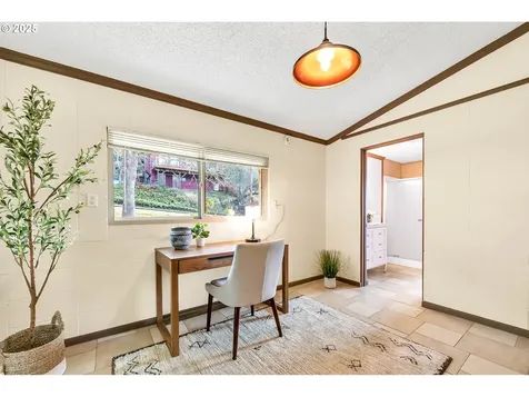 3730 Potter Street Eugene OR 97405