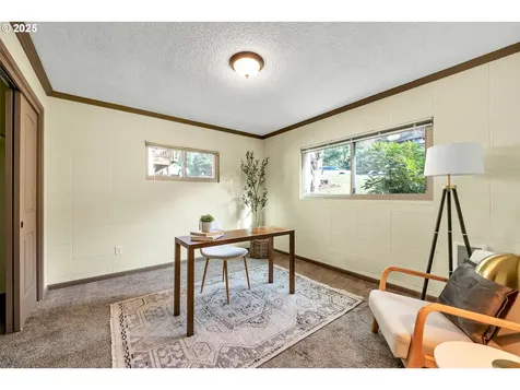 3730 Potter Street Eugene OR 97405