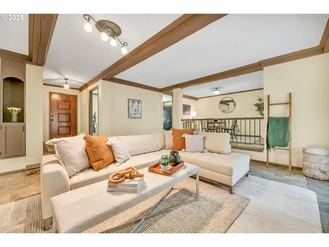 3730 Potter Street Eugene OR 97405
