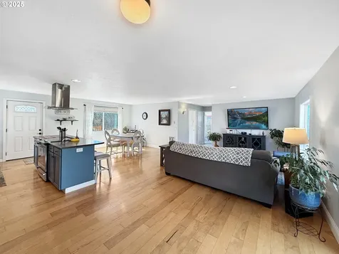 14791 Oceanview Drive Brookings OR 97415