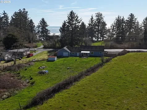 14791 Oceanview Drive Brookings OR 97415