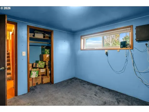 16627 SE Bush Street Portland OR 97236