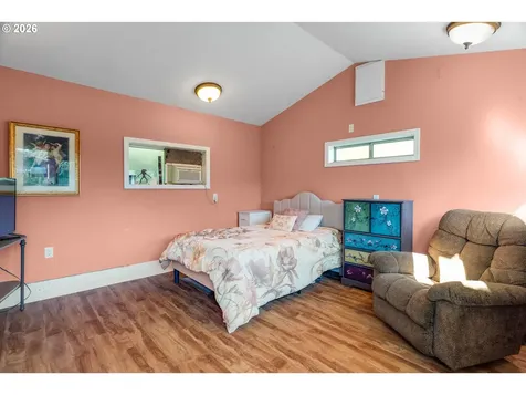 16627 SE Bush Street Portland OR 97236