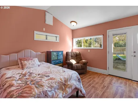 16627 SE Bush Street Portland OR 97236