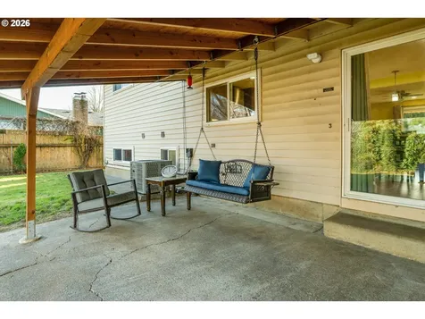 16627 SE Bush Street Portland OR 97236