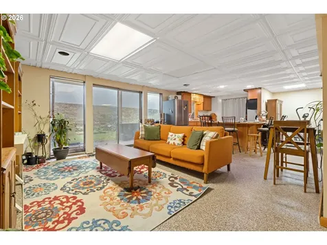 451 Elk Creek Road Chehalis WA 98532