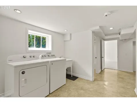 3316 NE 66th Avenue Portland OR 97213
