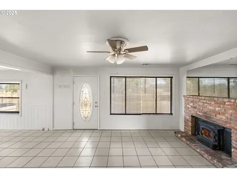 6606 Domino Road Central Point OR 97502