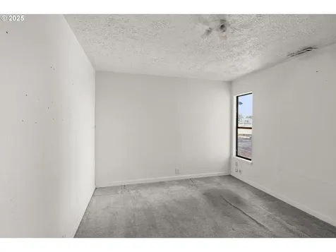 6606 Domino Road Central Point OR 97502