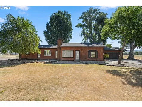 6606 Domino Road Central Point OR 97502