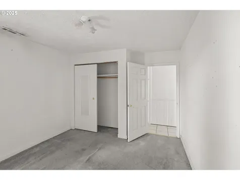 6606 Domino Road Central Point OR 97502